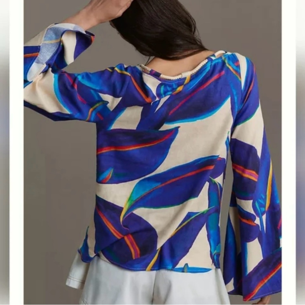 FARM Rio Multicolor V-Neck Top - Picture 6 of 16
